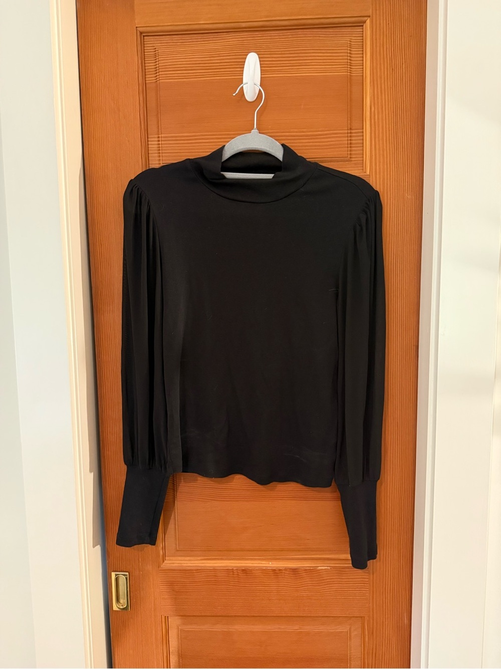 SanctuaryBlack Mock Neck Long-Sleeve Women’s Top